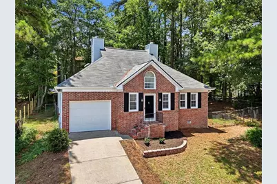 1632 Oakwood Court, Marietta, GA 30066 - Photo 2