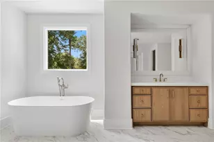 3796 Watkins Pl NE, Atlanta, GA 30319 - Photo 24