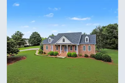 1681 Jett Roberts Road, Jefferson, GA 30549 - Photo 4