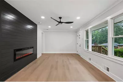 24 Mobley Drive, Atlanta, GA 30315 - Photo 8