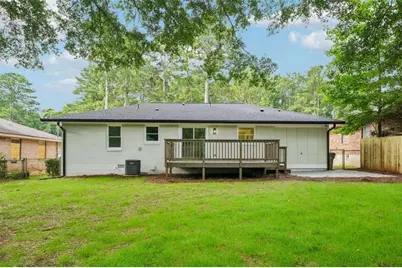 24 Mobley Drive, Atlanta, GA 30315 - Photo 4