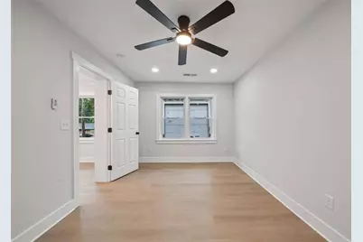 24 Mobley Drive, Atlanta, GA 30315 - Photo 18
