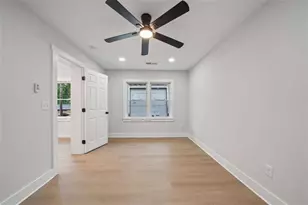 24 Mobley Dr, Atlanta, GA 30315 - Photo 18
