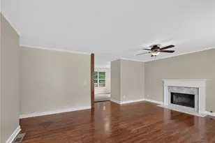 7015 Bannister Park Ln, Cumming, GA 30028 - Photo 14