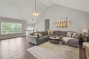 122 Brookhaven Ln, Canton, GA 30114 - Photo 4