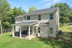 272 Cherry St, Cornelia, GA 30531 - Photo 36
