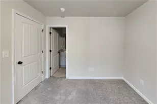 2891 Bayrose Cir, East Point, GA 30344 - Photo 6