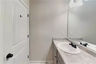 2891 Bayrose Cir, East Point, GA 30344 - Photo 8