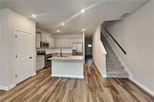 2891 Bayrose Cir, East Point, GA 30344 - Photo 2