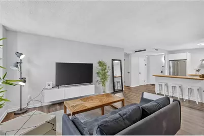 2965 Pharr Court South NW #319, Atlanta, GA 30305 - Photo 6