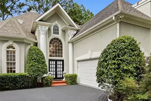 110 Brassy Ct, Alpharetta, GA 30022 - Photo 2