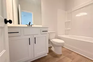 5291 Baymont Dr, Gainesville, GA 30507 - Photo 10