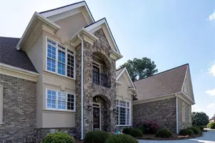 105 Muirfield Way, Carrollton, GA 30116 - Photo 4