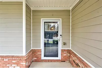 305 Victory Circle, Commerce, GA 30529 - Photo 2