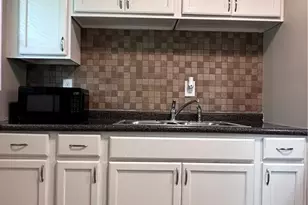 4315 Elkan Ave, Macon, GA 31206 - Photo 8