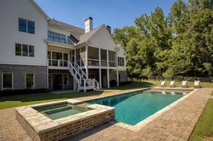 13235 SE Arnold Mill Rd, Roswell, GA 30075 - Photo 4