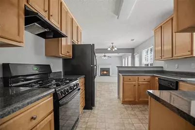 91 Revere Turn, Fairburn, GA 30213 - Photo 8