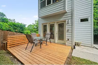 142 Park Avenue SE, Atlanta, GA 30315 - Photo 6