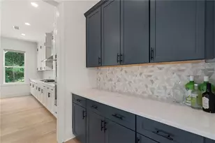 582 Meadow Wy, Woodstock, GA 30188 - Photo 12