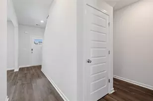 631 Great Salt Ln, Hoschton, GA 30548 - Photo 6