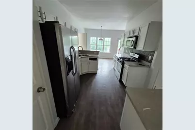 512 Bishop Court, Commerce, GA 30529 - Photo 6