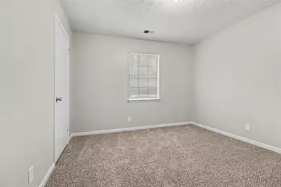 5487 Hall Circle, Union City, GA 30291 - Photo 12