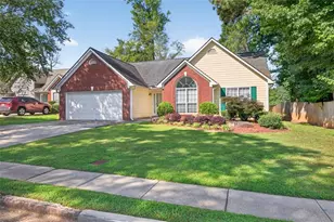 490 Sunnyside Dr, Lawrenceville, GA 30044 - Photo 4