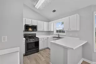 490 Sunnyside Dr, Lawrenceville, GA 30044 - Photo 12
