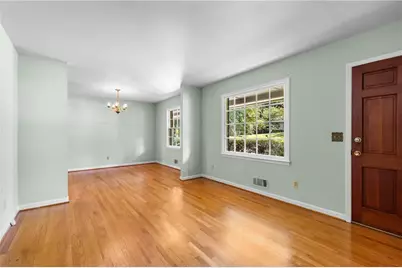 660 Grove Parkway SE, Marietta, GA 30067 - Photo 6