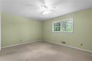 660 Grove Pkwy SE, Marietta, GA 30067 - Photo 16