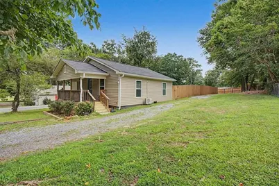 5202 Groovers Landing Road SE, Acworth, GA 30101 - Photo 2