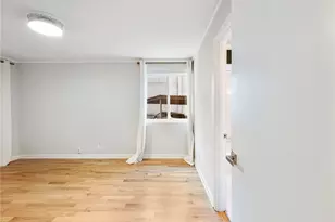 346 Carpenter Dr, Atlanta, GA 30328 - Photo 16