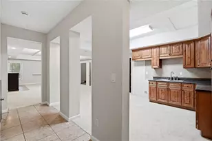 1735 Riverglen Dr, Suwanee, GA 30024 - Photo 36