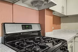 2285 Peachtree Rd NE, Atlanta, GA 30309 - Photo 22