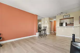 2285 Peachtree Rd NE, Atlanta, GA 30309 - Photo 4