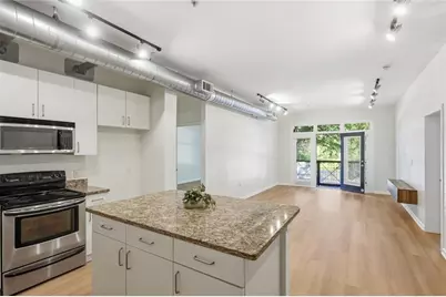 5300 Peachtree Road #1204, Atlanta, GA 30341 - Photo 4