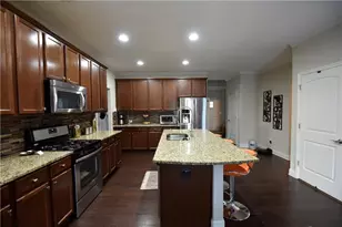 1805 Kingsbridge Ct, Suwanee, GA 30024 - Photo 8