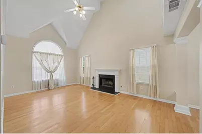 2025 Baramore Oaks Drive, Marietta, GA 30062 - Photo 6