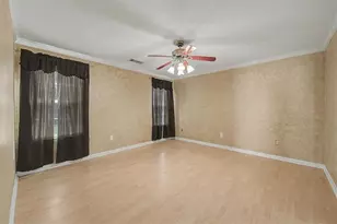 2025 Baramore Oaks Dr, Marietta, GA 30062 - Photo 12