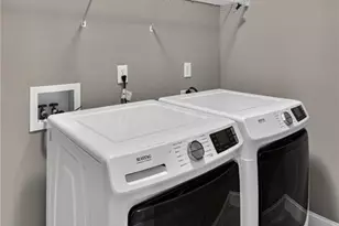 6010 Georgetown Park Dr, Norcross, GA 30071 - Photo 14