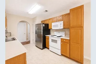 4662 Huff Park Court, Snellville, GA 30039 - Photo 4