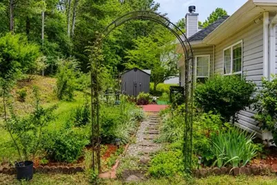 4662 Huff Park Court, Snellville, GA 30039 - Photo 6