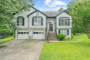 1605 Watson Ridge Trail, Lawrenceville, GA 30045 - Photo 2