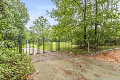 1940 Fairburn Road SW, Atlanta, GA 30331 - Photo 60