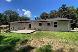 2830 Allegro Dr NW, Atlanta, GA 30318 - Photo 24