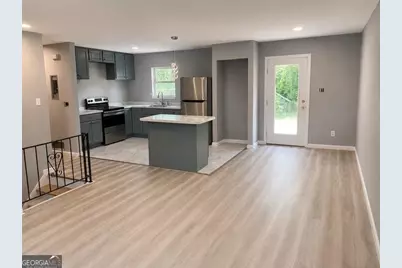 2830 Allegro Drive NW, Atlanta, GA 30318 - Photo 4