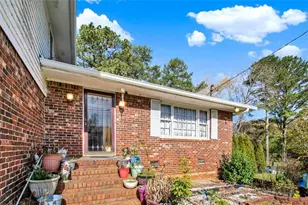 1785 Poplar St, Conyers, GA 30013 - Photo 2