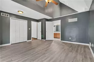 1339 Mundys Mill Rd, Jonesboro, GA 30238 - Photo 16