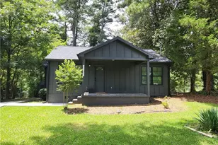 2107 Pinehurst Dr, East Point, GA 30344 - Photo 1