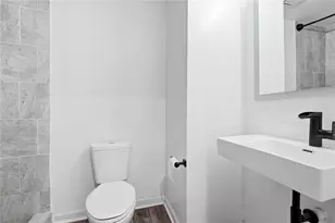2226 Spring Walk Ct, Atlanta, GA 30341 - Photo 26